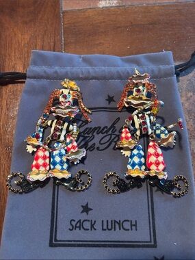 Lunch At The Ritz CLOWNS clip Earrings!!